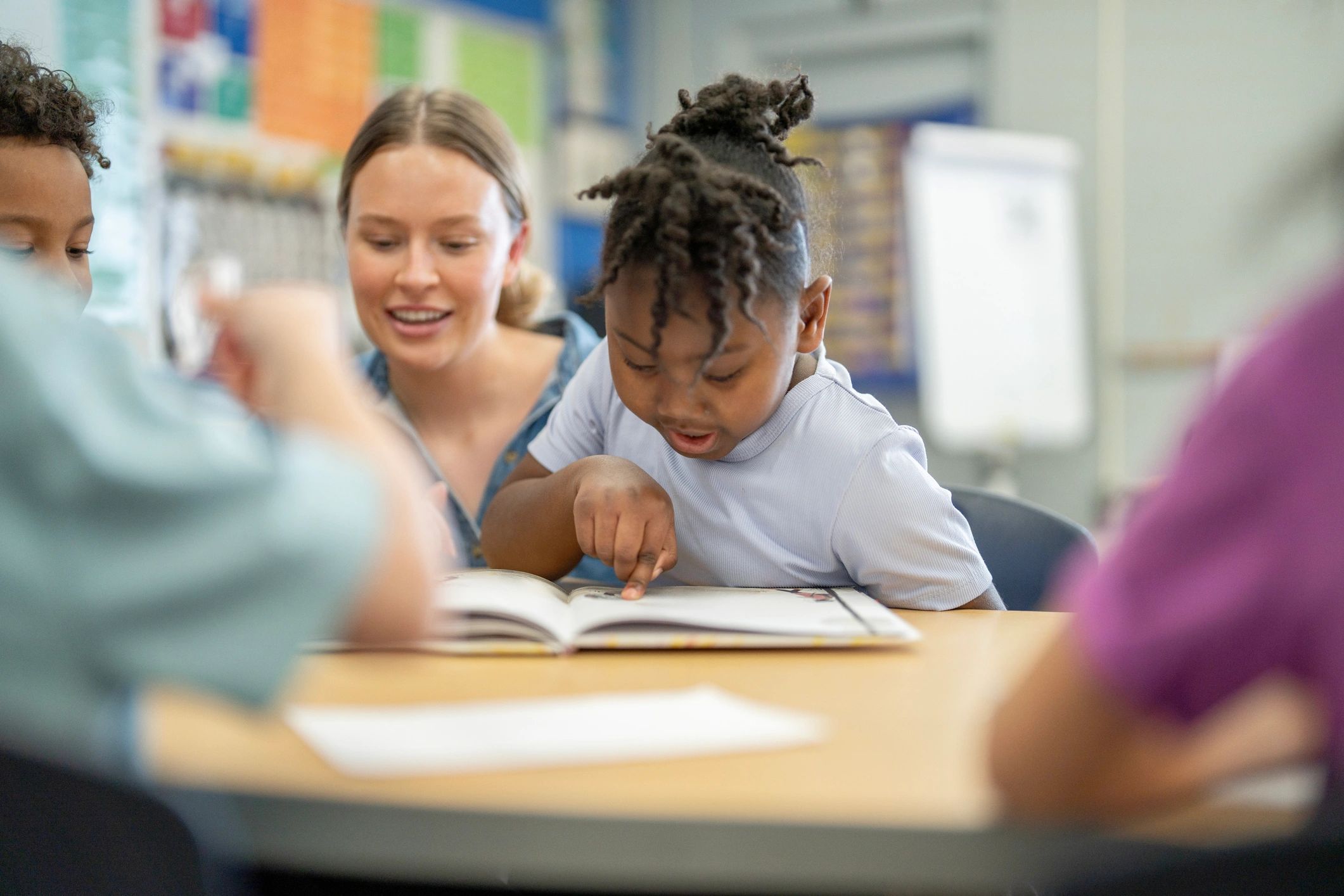 From Research to Read-Aloud: Mobilizing Literacy Practices in Elementary Classrooms